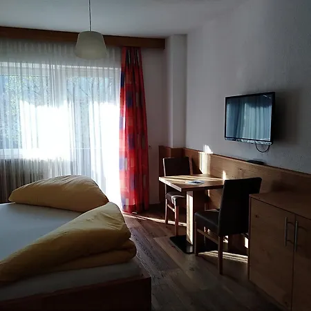 게스트하우스 Gaestehaus Braunegger 스텀