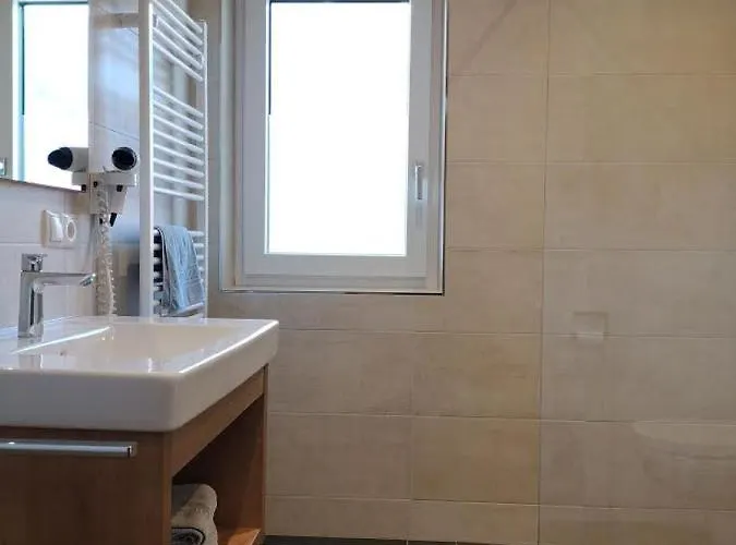 Gaestehaus Braunegger 3* ستام