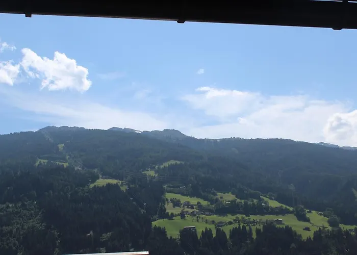 بيت ضيافة Gaestehaus Braunegger 3*