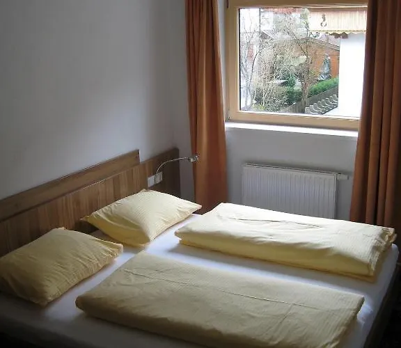 Gaestehaus Braunegger بيت ضيافة