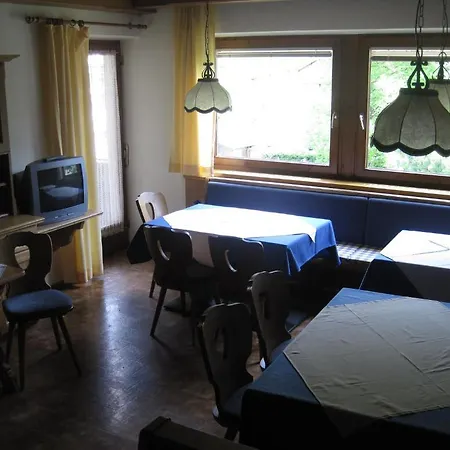 Gaestehaus Braunegger Pensjonat 3*